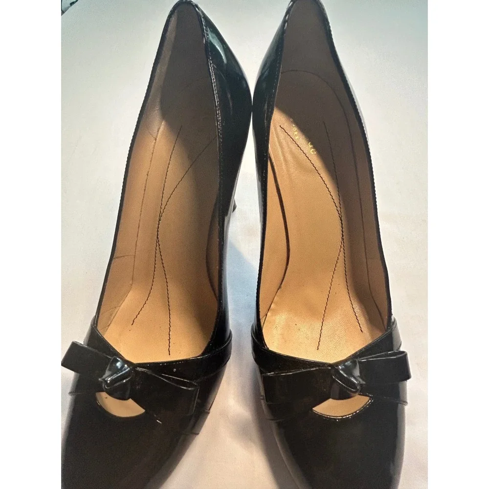 Kate Spade New York Karolina Pumps Women 8.5 Black Patent Leather Bow Round Toe